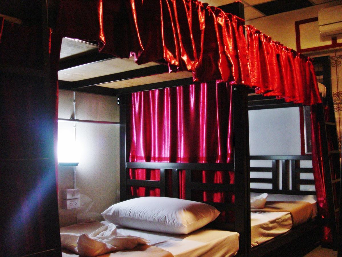U Hostel Bangkok Ngoại thất bức ảnh