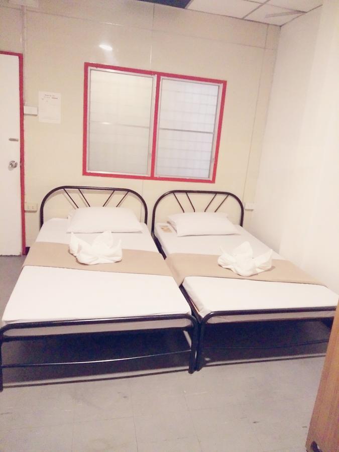 U Hostel Bangkok Ngoại thất bức ảnh