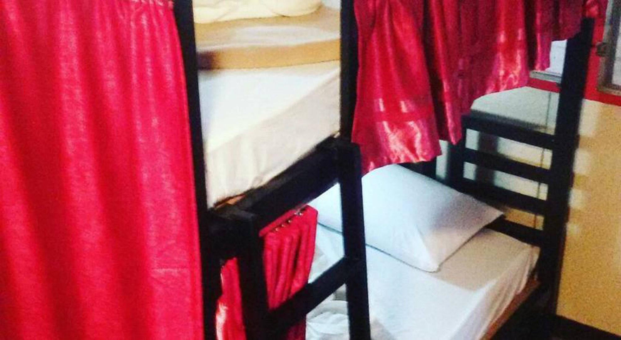 U Hostel Bangkok Ngoại thất bức ảnh